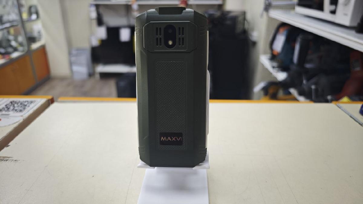 Мобильный телефон Maxvi P101