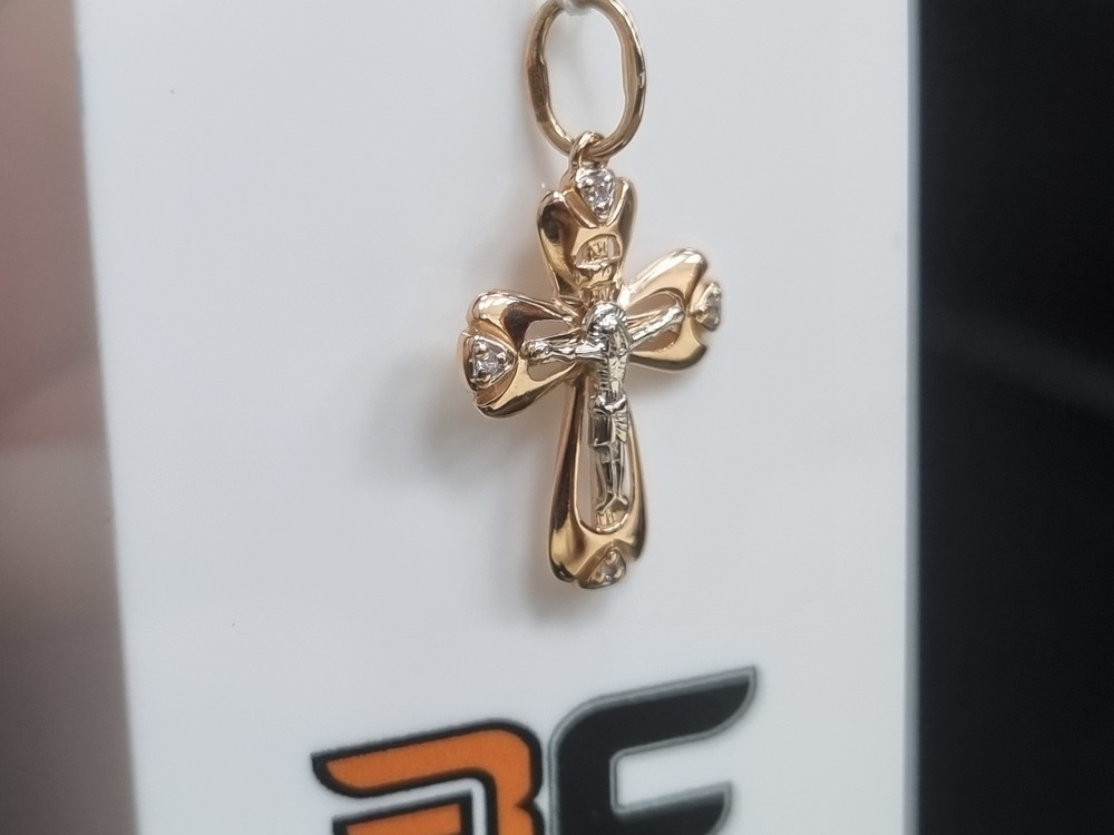 ПОДККИ585 ПОДВЕСКА КРЕСТ С КАМНЯМИ (Au 585)