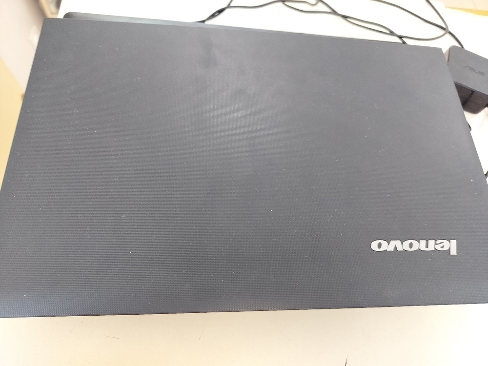 Ноутбук Lenovo B5400; Core i3-4000M, GeForce GT 720M, 4 Гб, Нет, 500 Гб