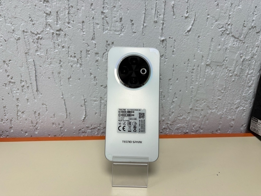 Смартфон Tecno SPARK 30C 4/128