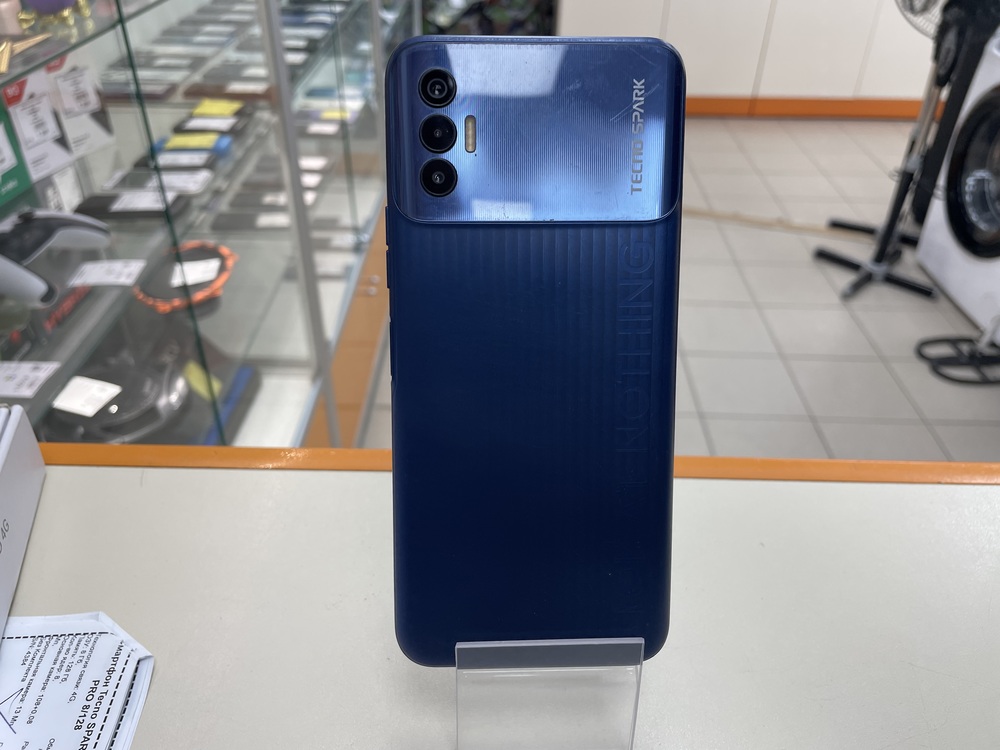 Смартфон Tecno Spark 8P 4/128
