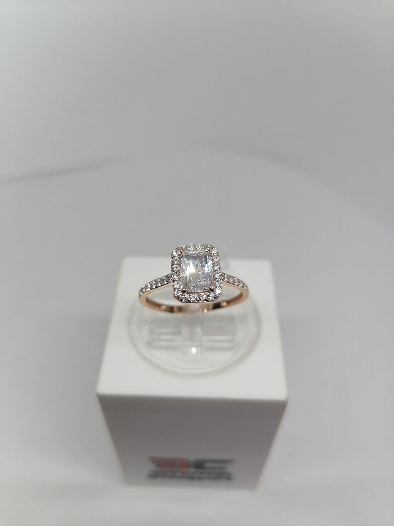 КОЛЬЦО С КАМНЯМИ (Au 585)