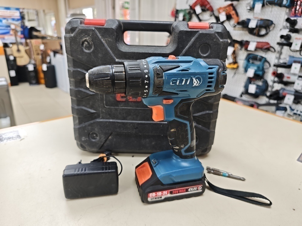 Шуруповерт ELTI CD-18-2L