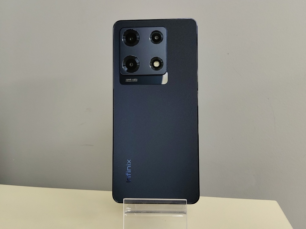 Смартфон Infinix Note 30 PRO 8/256