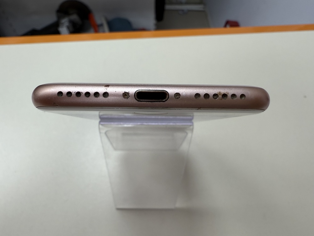 Смартфон Apple iPhone 8 64Gb