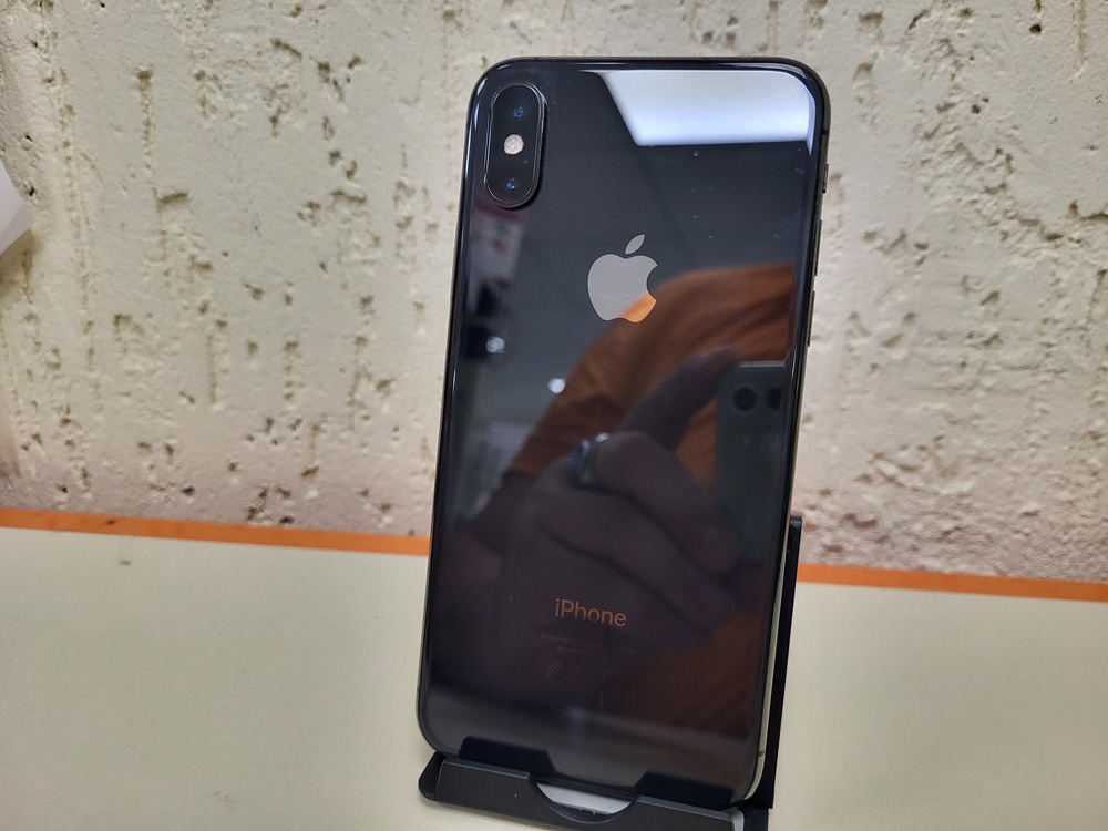 Смартфон Apple iPhone Xs 256Gb
