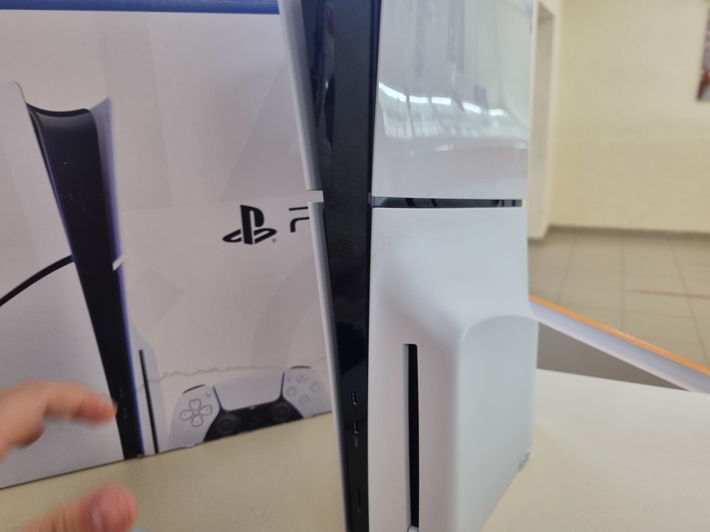 Игровая приставка PlayStation 5 Slim 1TB (С дисководом)