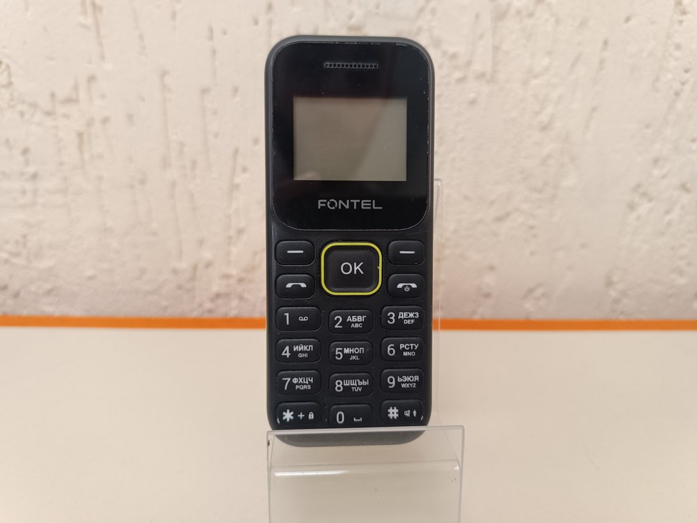 Смартфон Fontel FP100