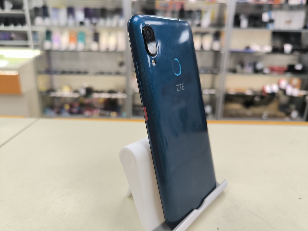 Смартфон ZTE Blade V10 Vita 4/64