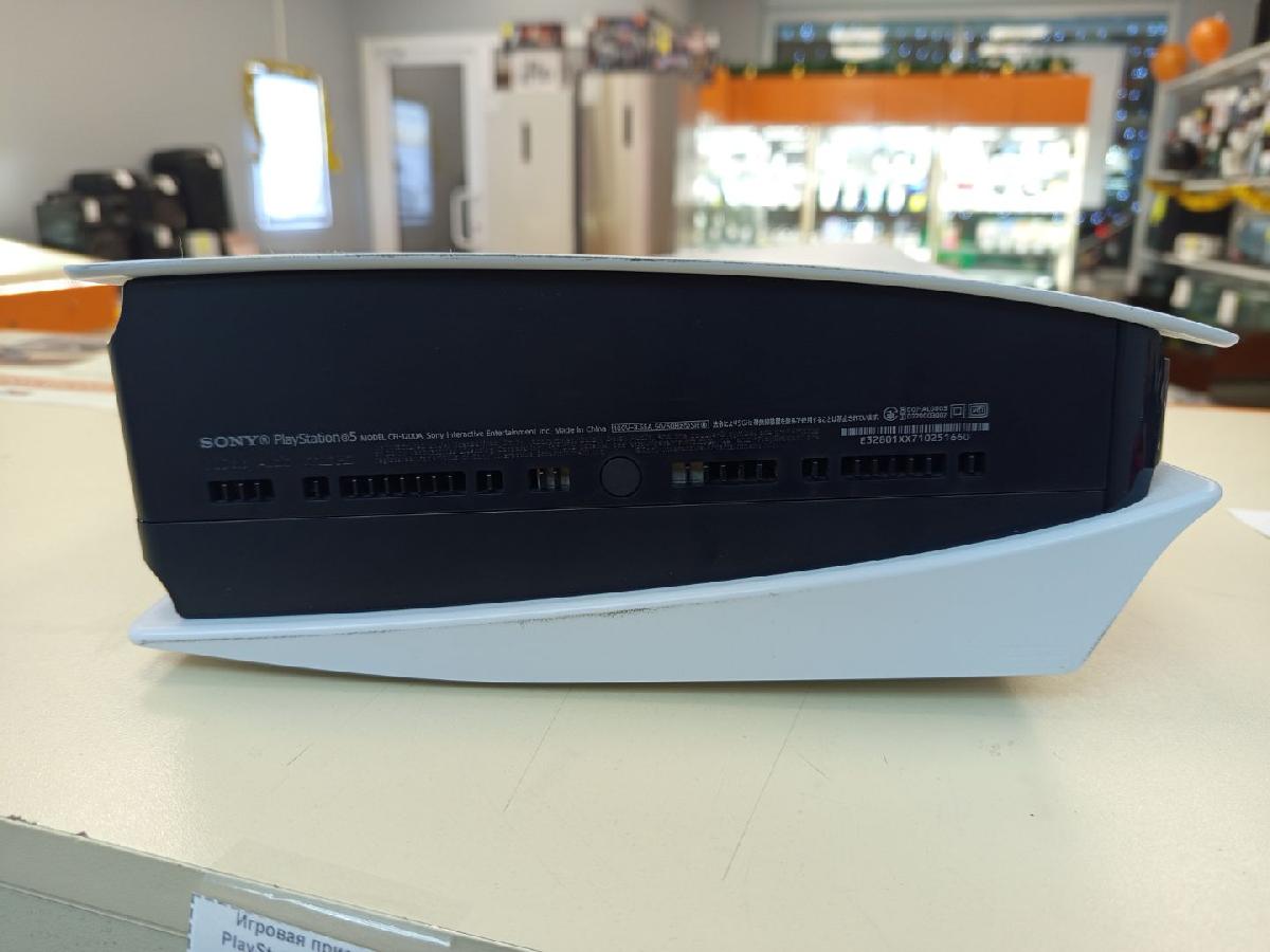 Игровая приставка PlayStation 5 825Gb (С дисководом)