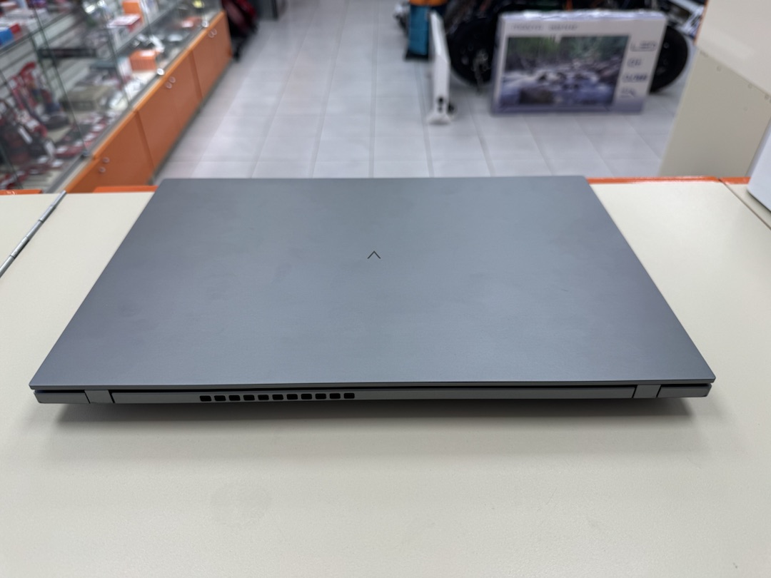 Ноутбук DIGMA Pro Fotis M; Ryzen 5 7430U, AMD Radeon (TM) Graphics, 8 Гб, 256 Гб, Нет