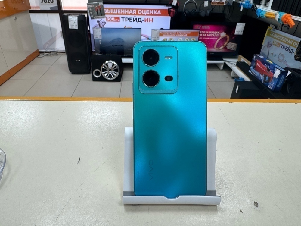 Смартфон Vivo V25 8/256