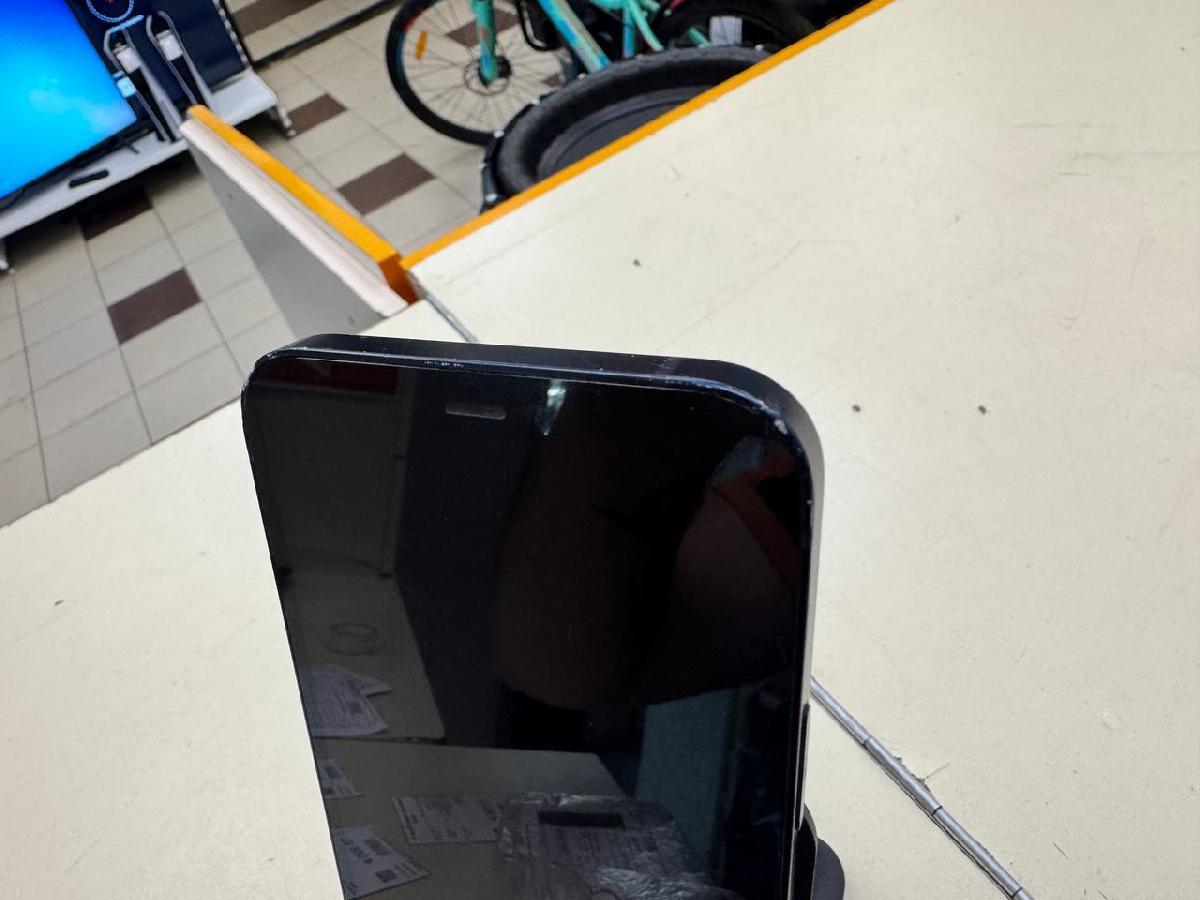 Смартфон Apple iPhone 12 64Gb