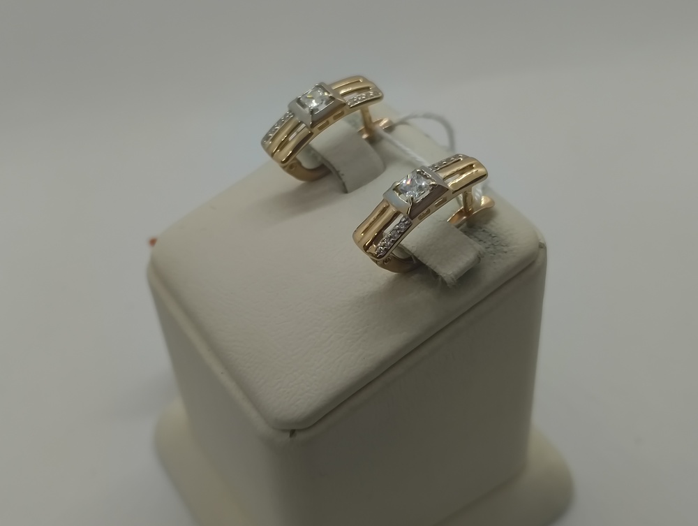 СКМИ585 СЕРЬГИ С КАМНЯМИ (Au 585)