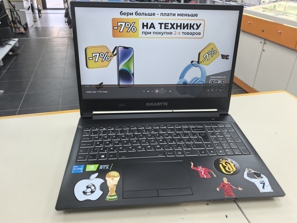 Ноутбук Gigabite;  Core I5-11400H, GeForce RTX 3060, 16 Гб, 512 GB, Нет