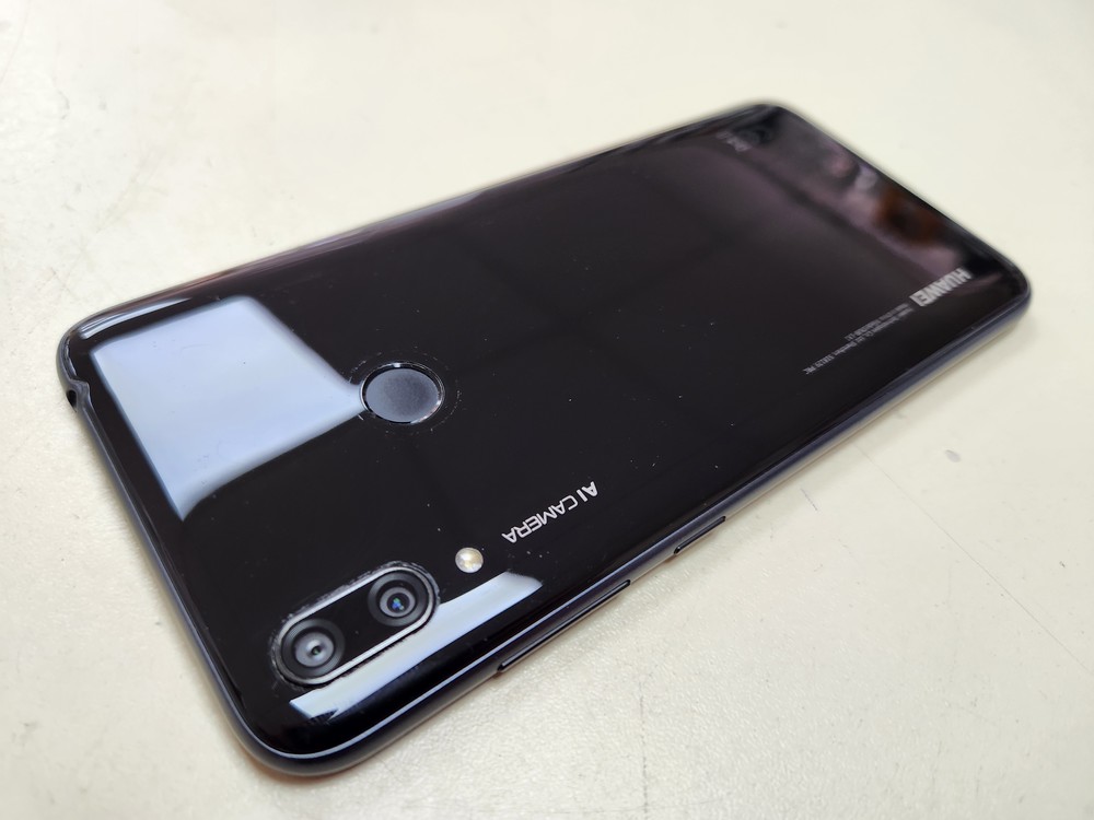 Смартфон Huawei Y7 (2019)