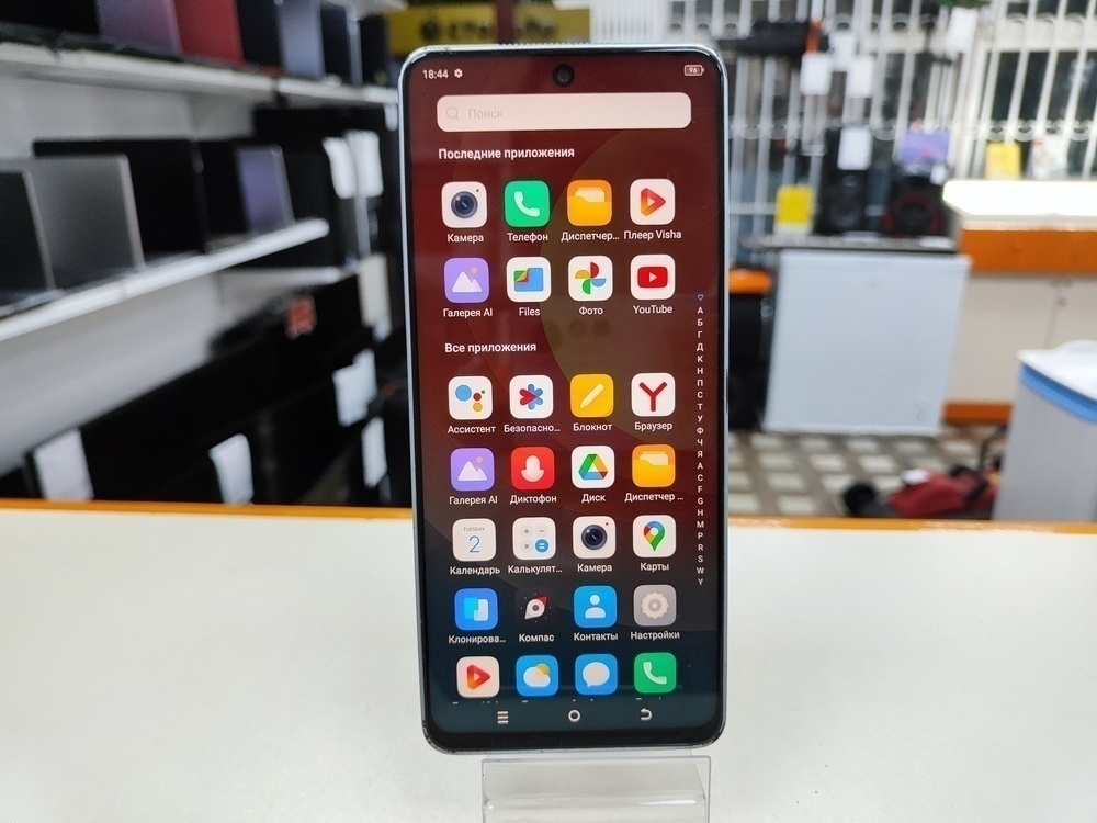Смартфон Tecno Camon 19 6/128