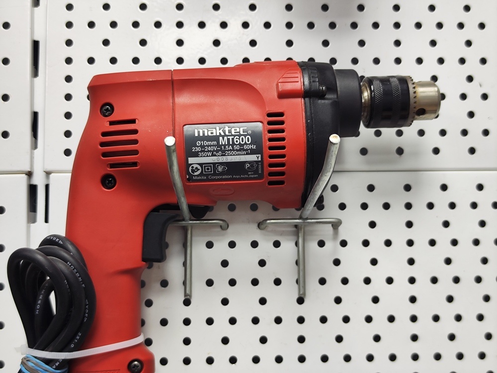 ДРЕЛЬ-ШУРУПОВЕРТ Maktec MT-600