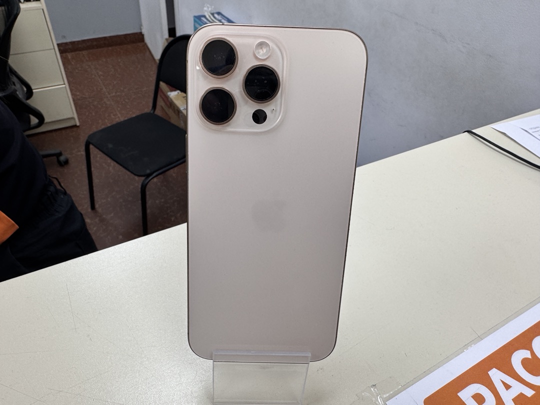Смартфон Apple Iphone 16 Pro Max 256Gb