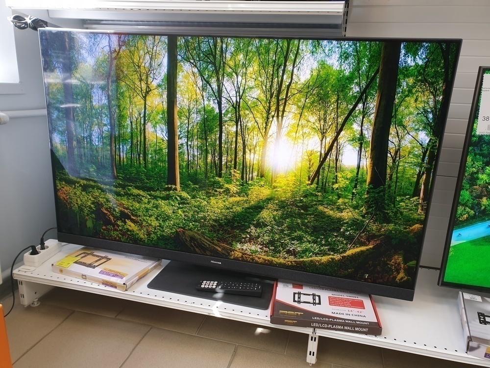 LED Телевизор Hisense 55U8HQ