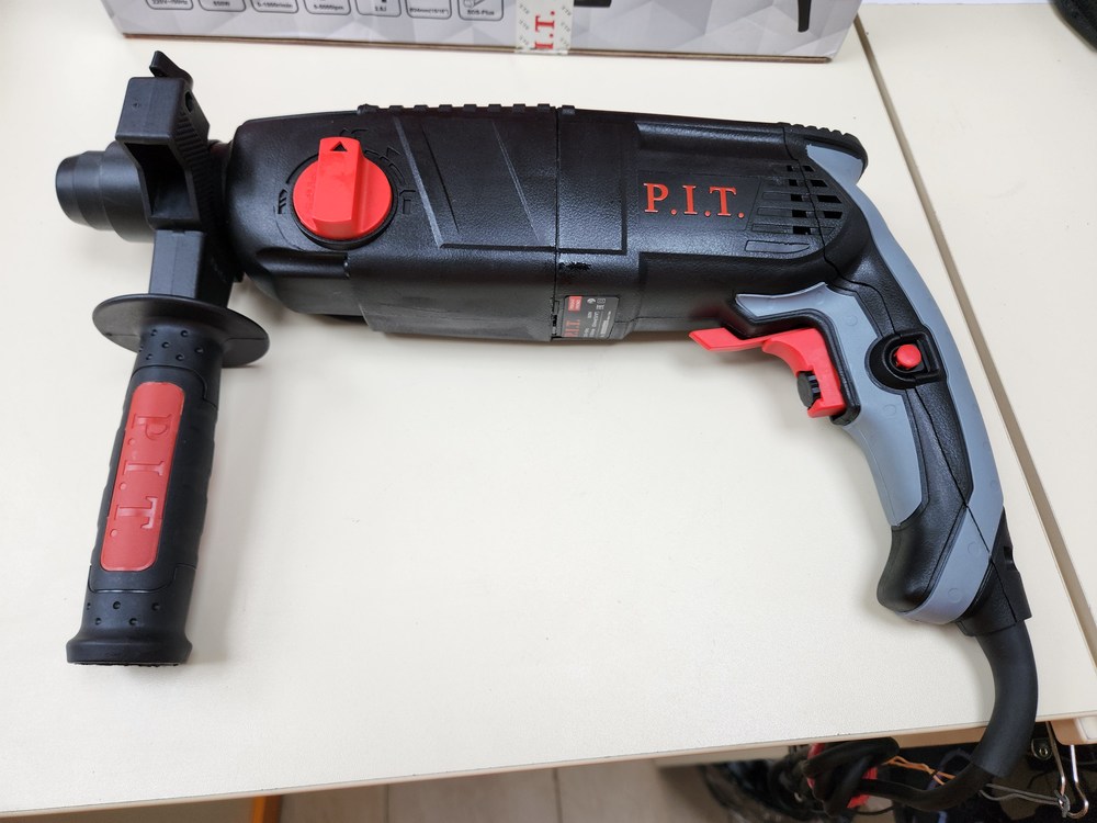 Перфоратор P.I.T. PBH24-C