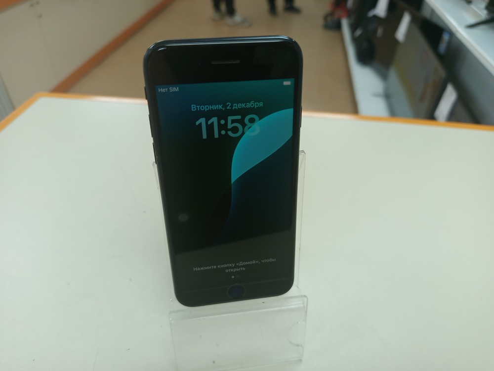 Смартфон Apple iPhone 8 Plus 64Gb