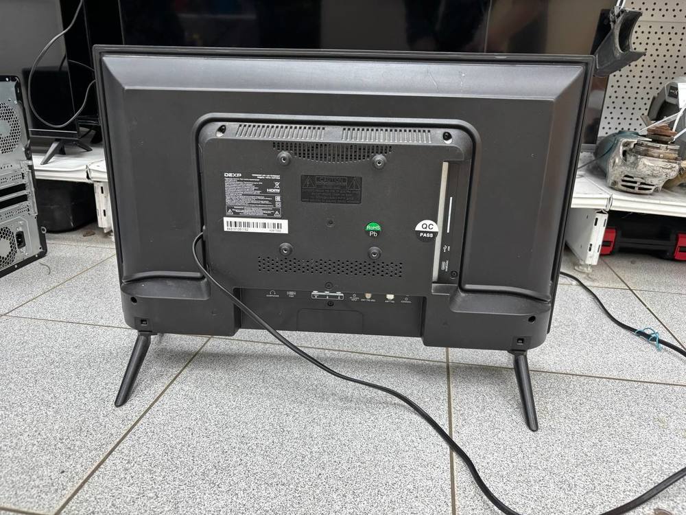 LED Телевизор Dexp H24F7000E;