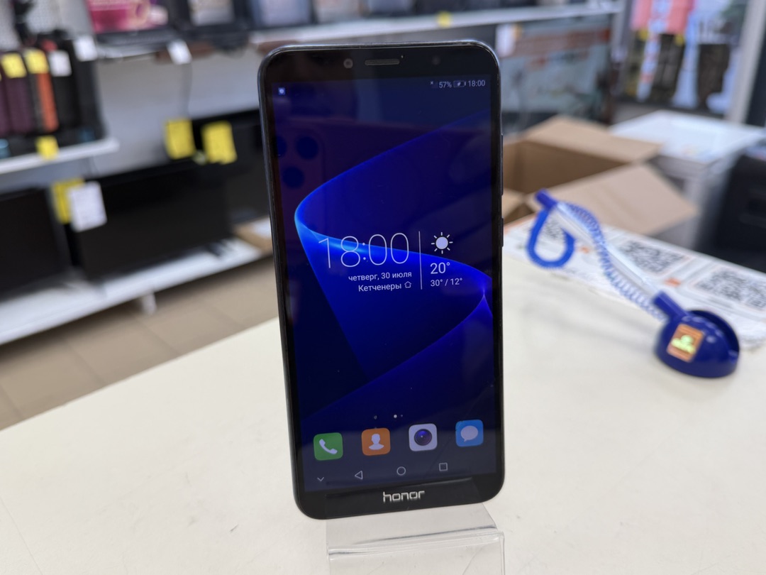 Смартфон Honor 7C 3/32