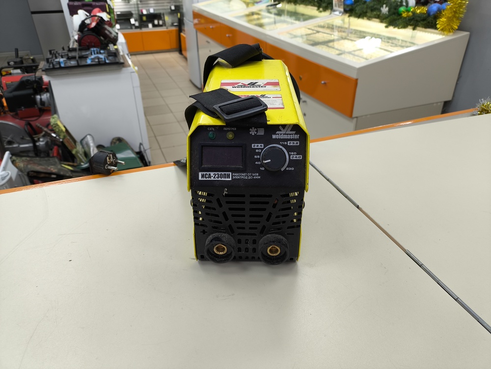 Сварочный аппарат Weldmaster ИСА-230ПН;