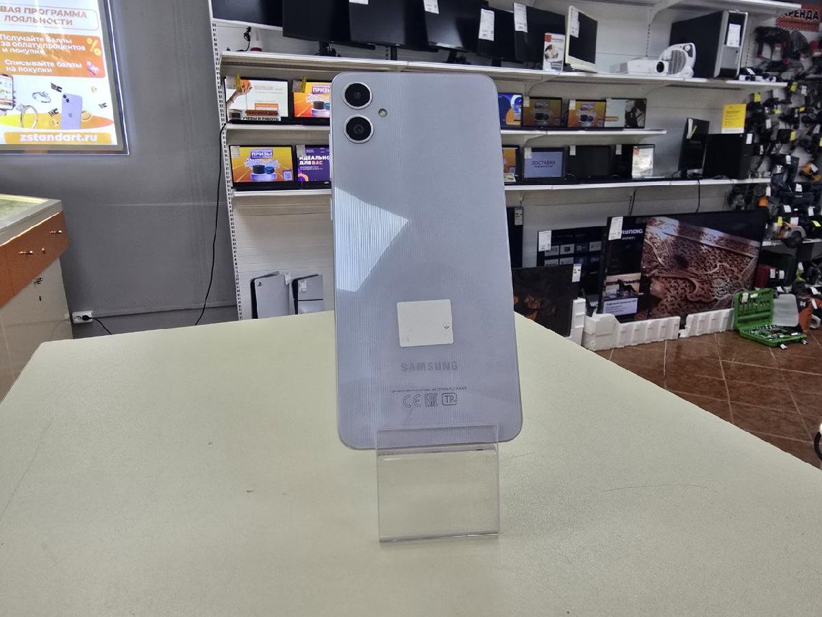Смартфон Samsung Galaxy A05 4/64