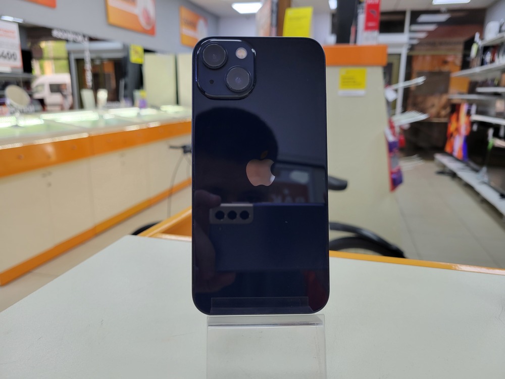 Смартфон Apple iPhone 13 128Gb