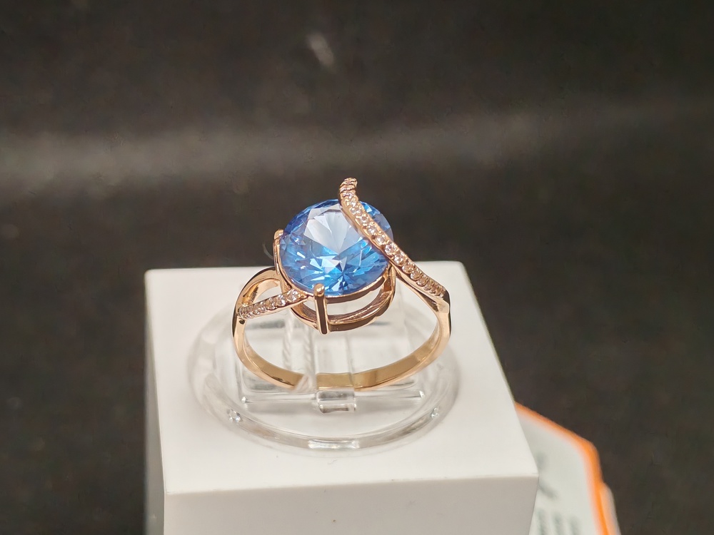 КОЛЬЦО С КАМНЯМИ (Au 585)