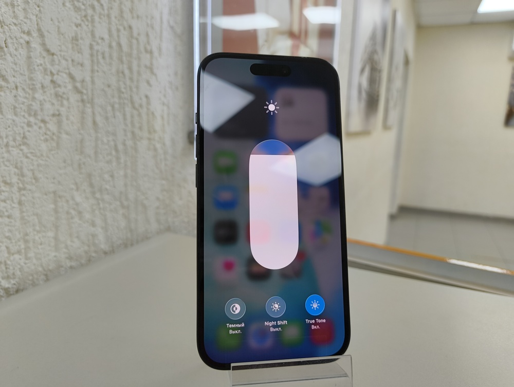 Смартфон Apple Iphone 15 128Gb