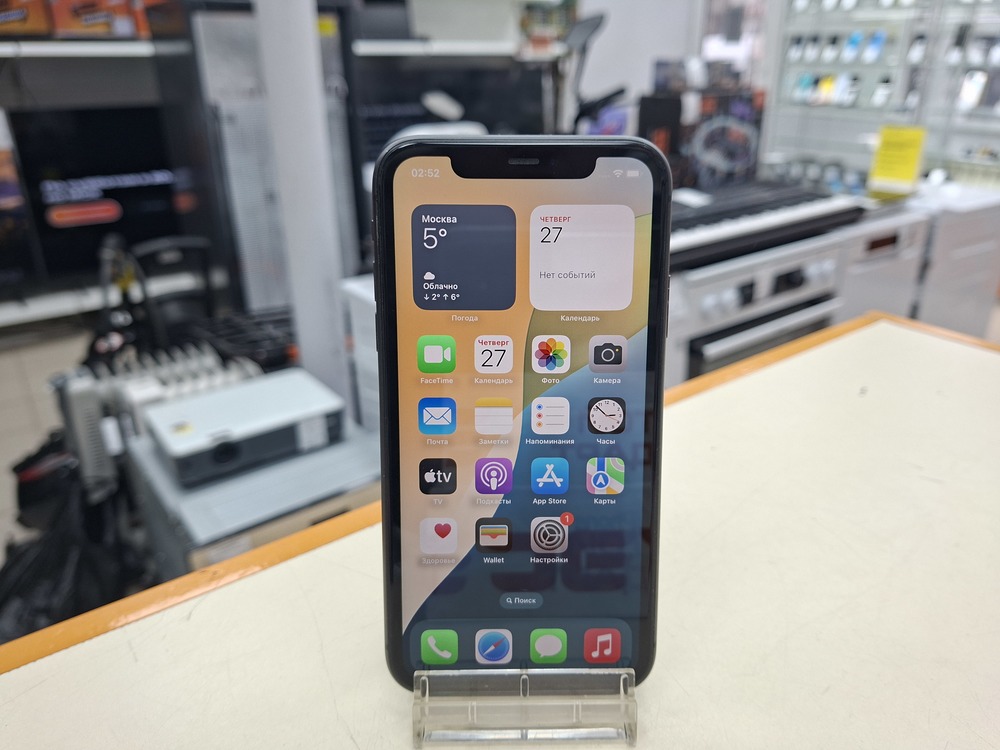 Смартфон Apple iPhone 11 64Gb