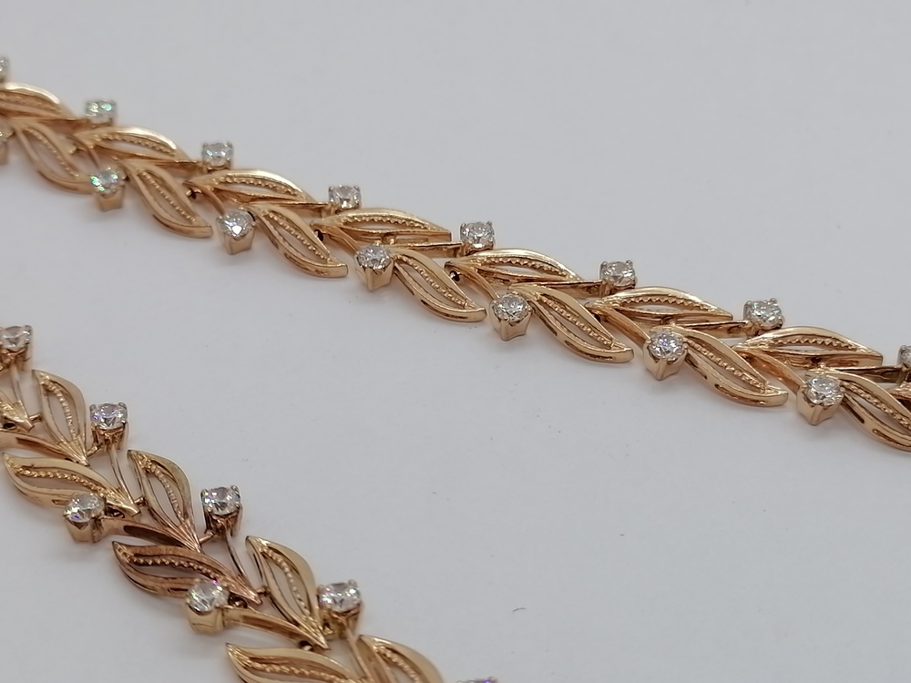 КОЛЬЕ С КАМНЯМИ Au 585