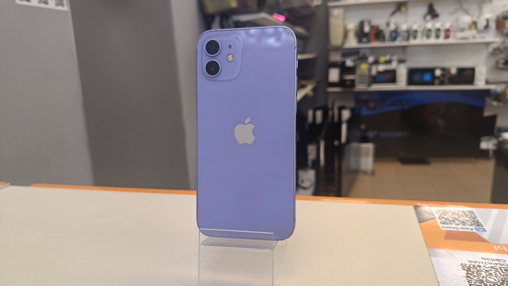 Смартфон Apple iPhone 12 64Gb