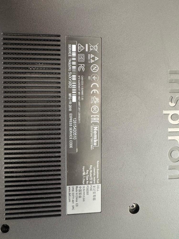 Ноутбук DELL inspirion 17 5000 series; Core i3-7020U, Radeon R7 M460, 4 Гб, Нет, 1 Tb