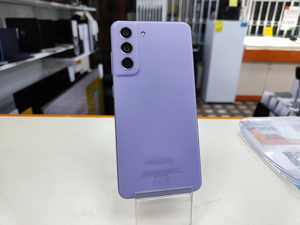 Смартфон Samsung Galaxy S21 FE 5G 8/128