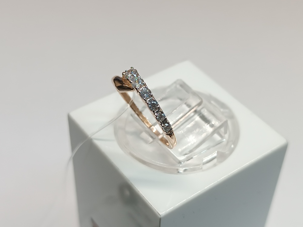 КОЛЬЦО С КАМНЯМИ (Au 585)