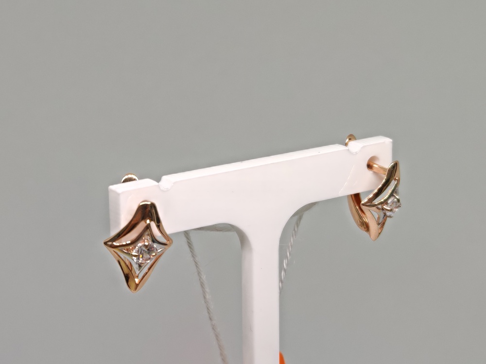 СКМ585 СЕРЬГИ С КАМНЕМ (Au 585)