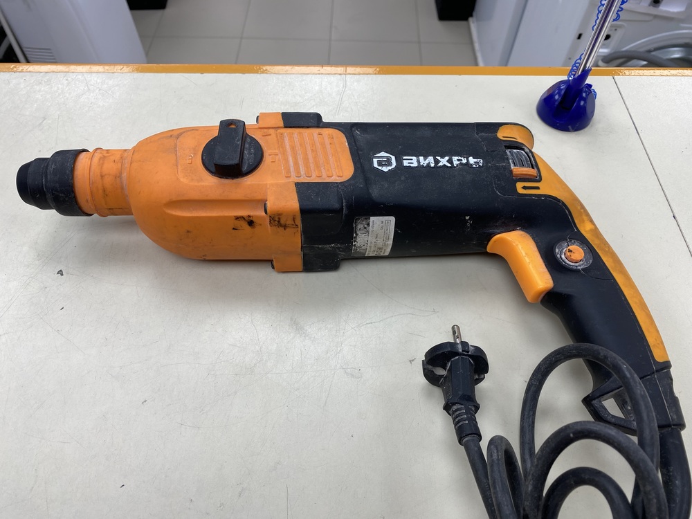 Перфоратор Вихрь П-800К