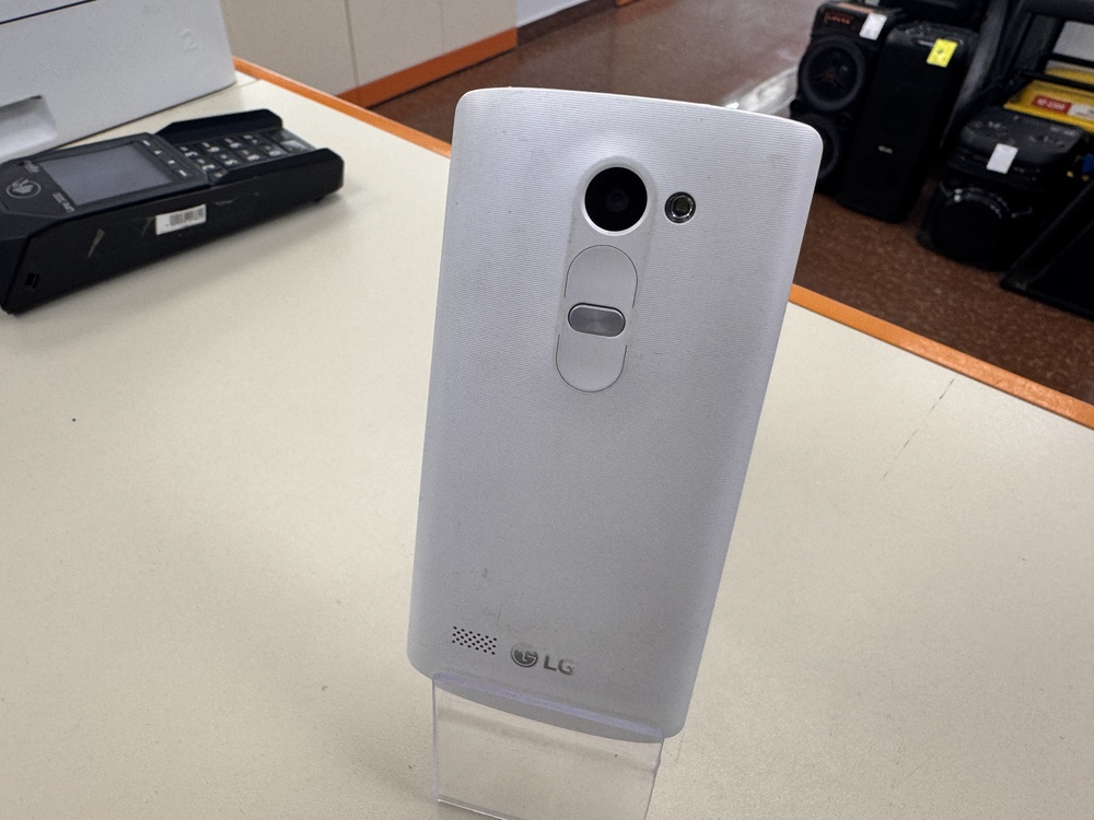 Смартфон LG H324 Leon