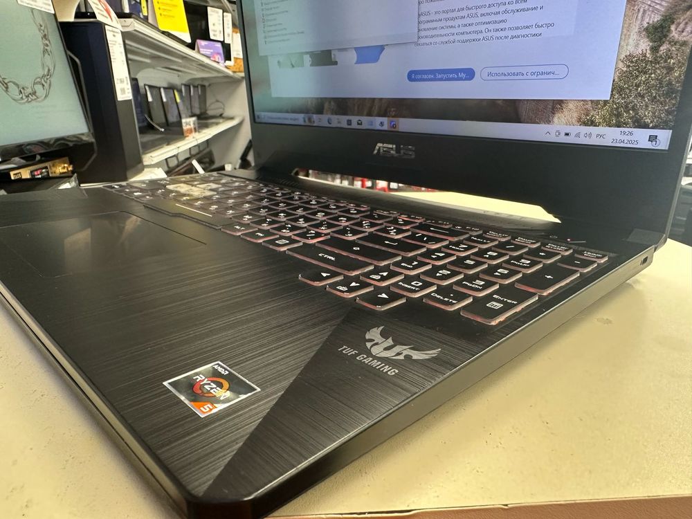 Ноутбук ASUS FX505D; AMD, Ryzen, Ryzen 5 3550H, Nvidia, GeForce GTX 1650, 16 Гб, 500 Гб, Нет