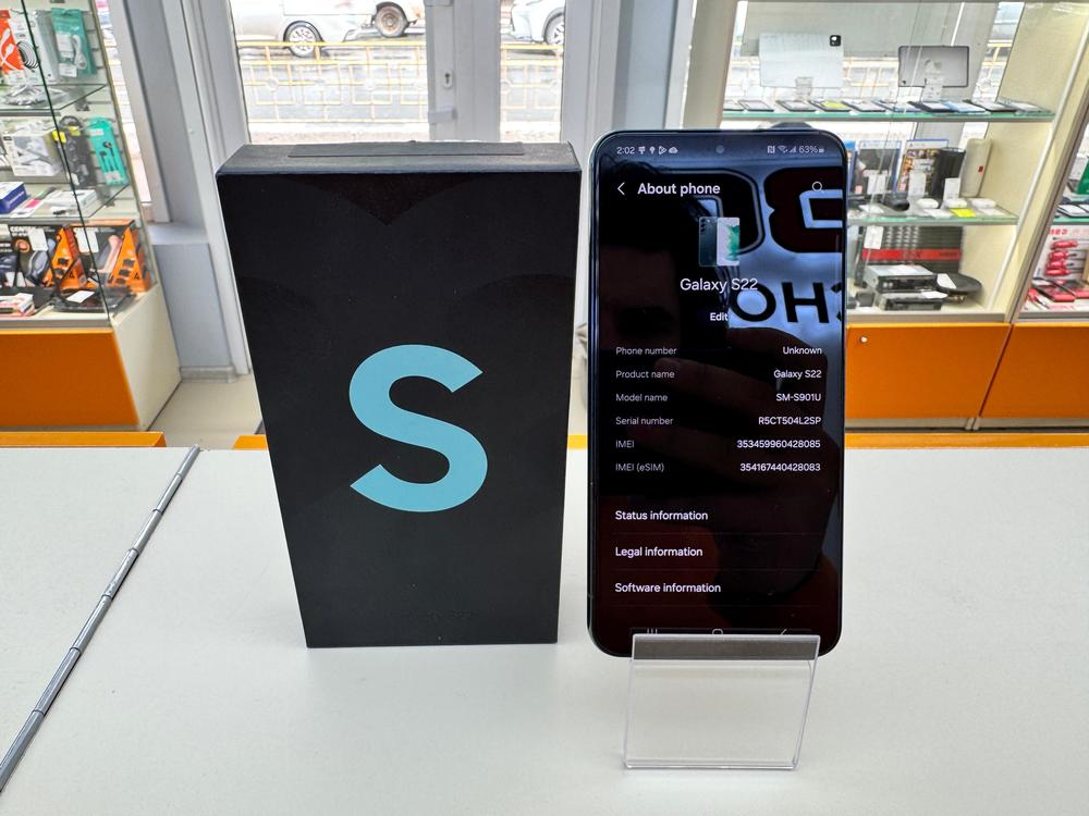 Смартфон Samsung Galaxy S22 8/128