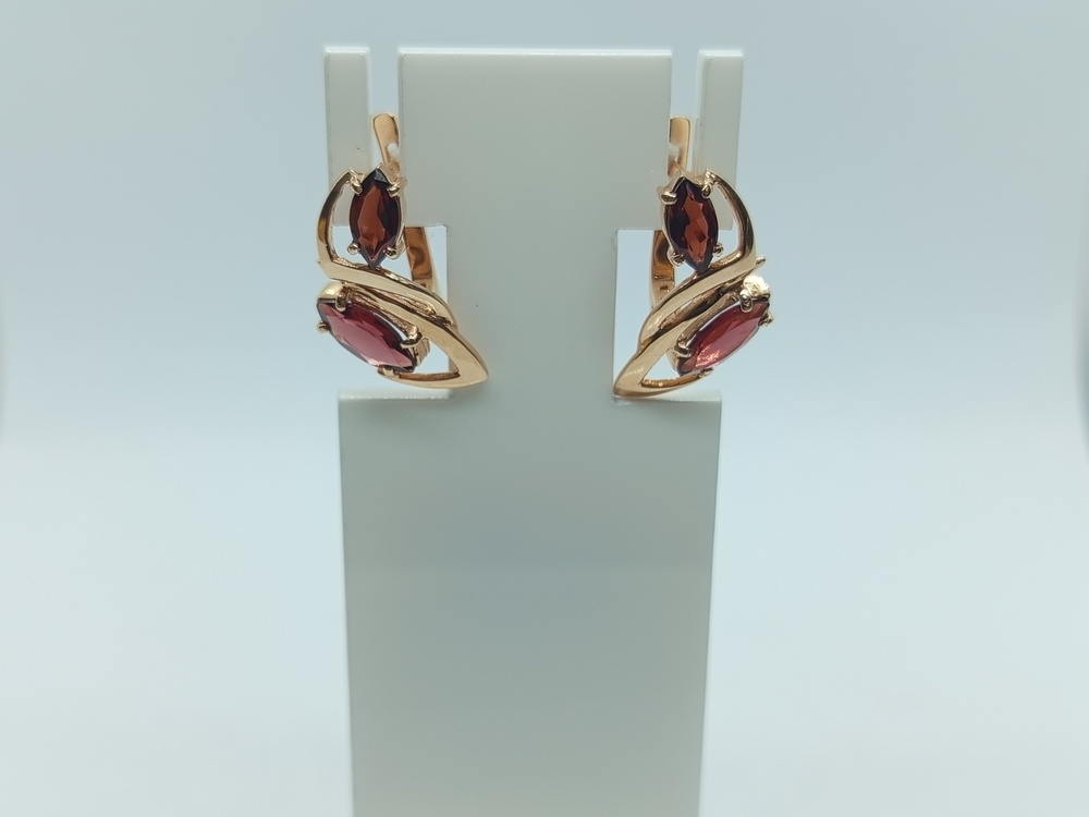 СКМИ585 СЕРЬГИ С КАМНЯМИ (Au 585)