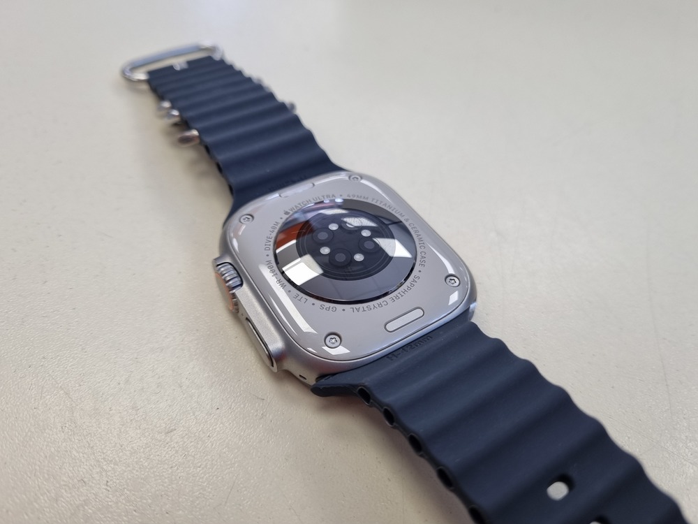 Смарт-часы Apple Watch Ultra 49mm