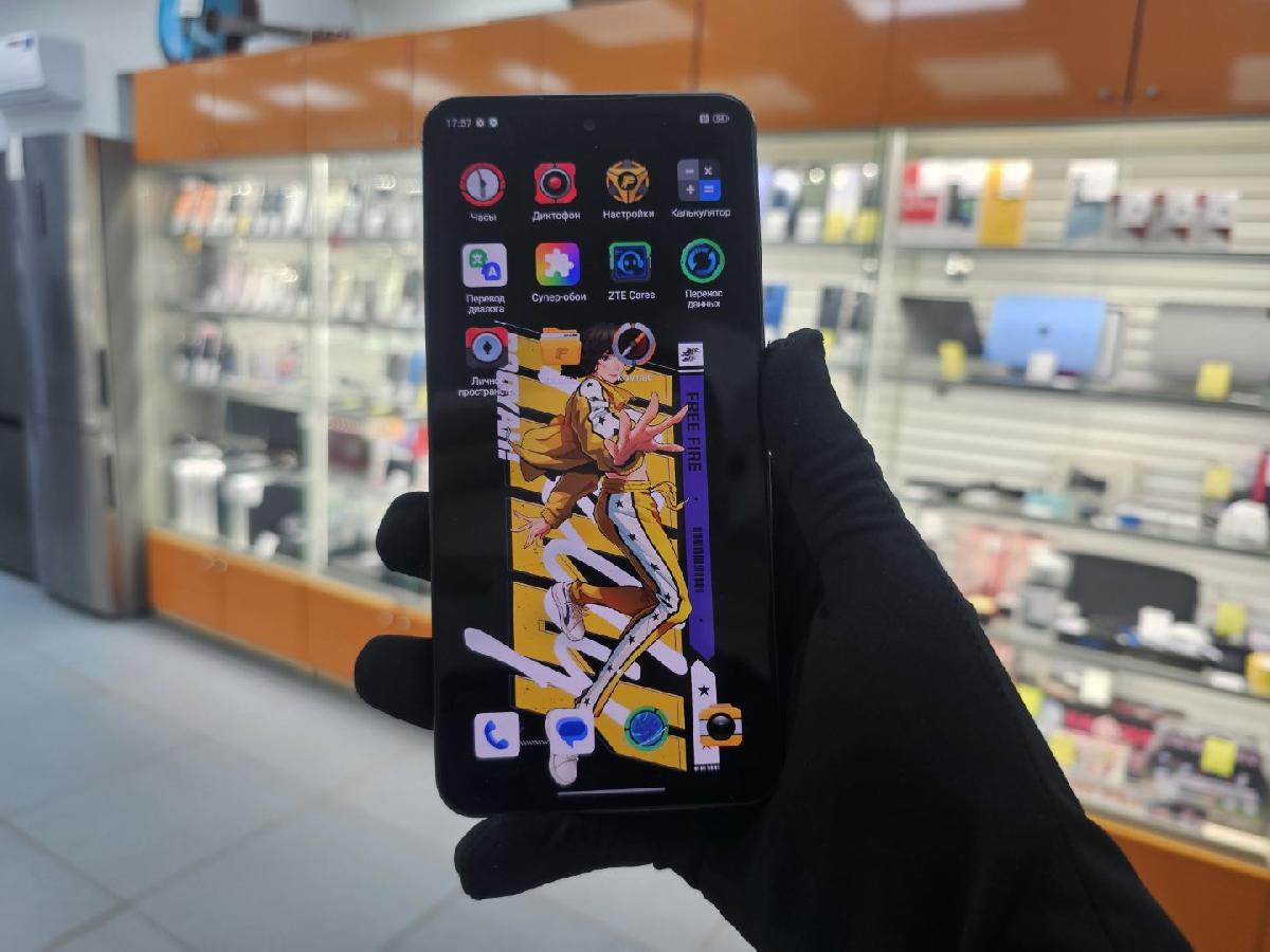 Смартфон Infinix HOT 30i 8/128