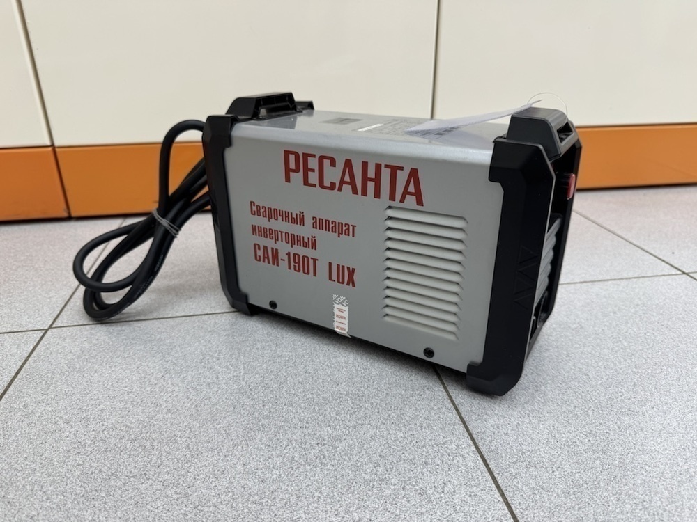 Сварочный аппарат Ресанта САИ-190Т LUX