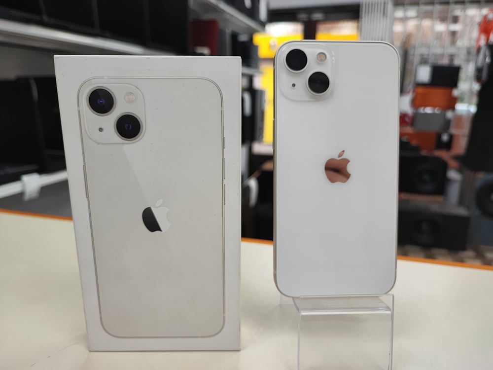 Смартфон Apple iPhone 13 128Gb