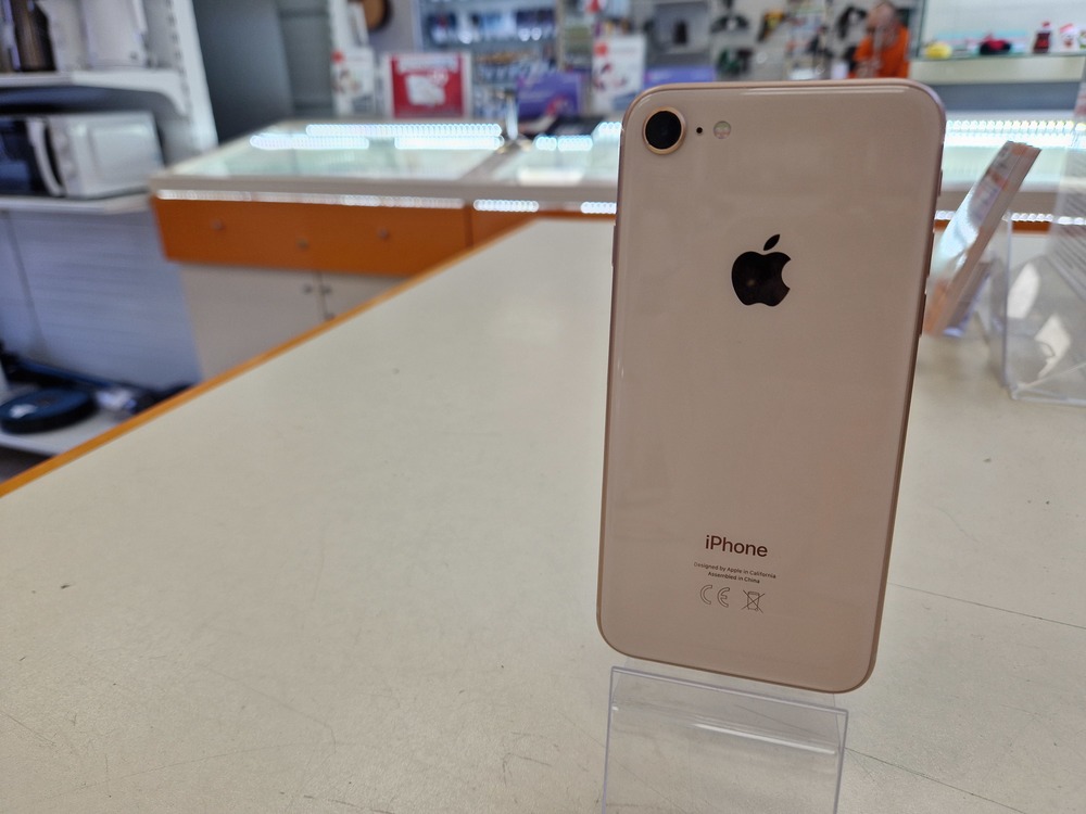 Смартфон Apple iPhone 8 64Gb